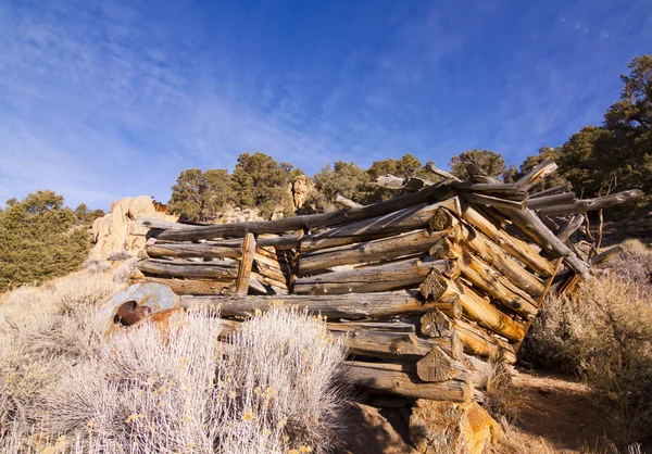 Old Wooden Cabin at Masonic, California — 图库照片