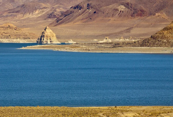 Pyramid Lake Landscape — Stock Photo, Image