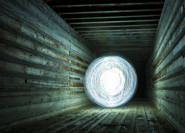 Parlak çizgili soyut Küre