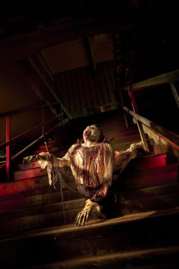 Halloween canavar manken