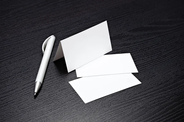 Calling card, business card with white pen — Stock Photo, Image