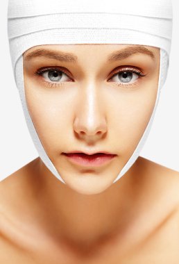 Genç ve güzel bir kadının portresi