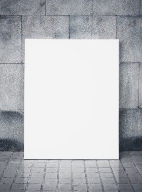taş duvar ve boş poster