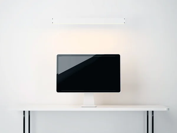 Computerdisplay auf weißem Tisch — Stockfoto