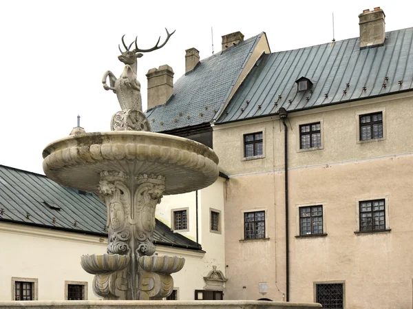 The courtyard of castle Cerveny Kamen in Slovakia — Stock Photo, Image