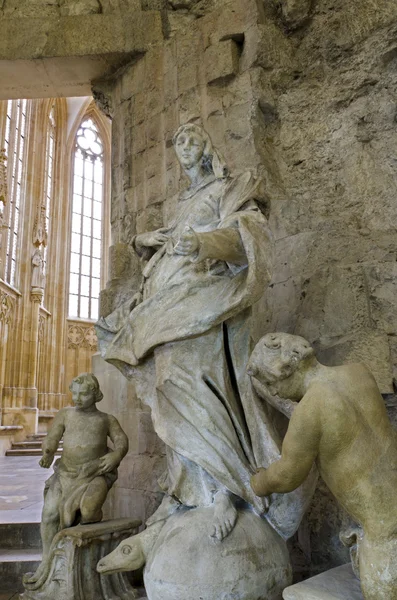 Barokowa rzeźba kamień Niepokalanej Maryi Panny — Zdjęcie stockowe