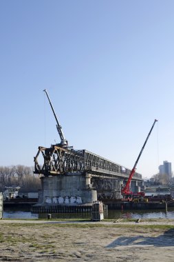 bratislava stary en köprü demontaj