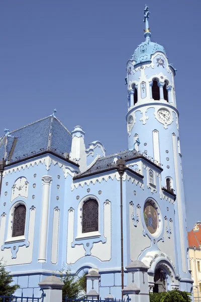 La iglesia art-deco St. Elisabeth (Azul) en Bratislava —  Fotos de Stock