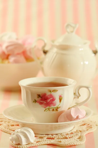 Bolachas de chá e merengue — Fotografia de Stock