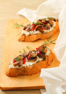 mantar bruschetta