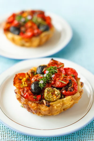 Cherry tomato tart — Stock Photo, Image