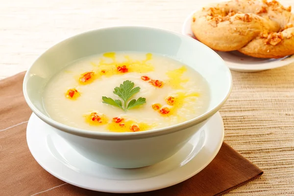 Blumenkohlsuppe — Stockfoto