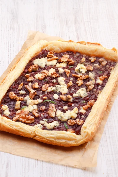 Kokulu kırmızı soğan tart — Stok fotoğraf