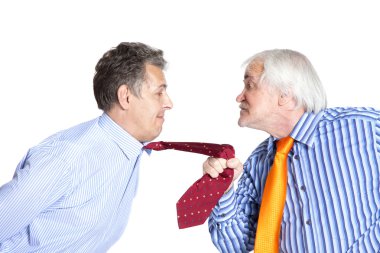 genç adam kravat çekerek işadamı