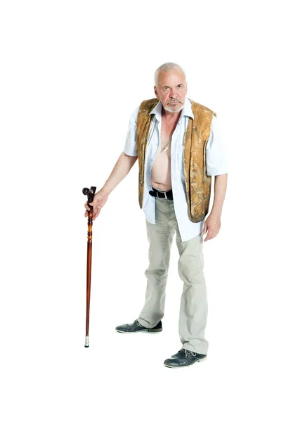 Senior man lopen met een stok — Stockfoto