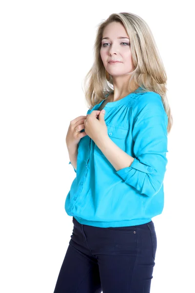 Krásná blondýna v modrém blůzu a kalhoty — Stock fotografie