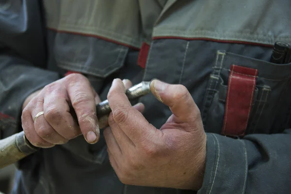 Werknemer bedrijf gereedschap — Stockfoto