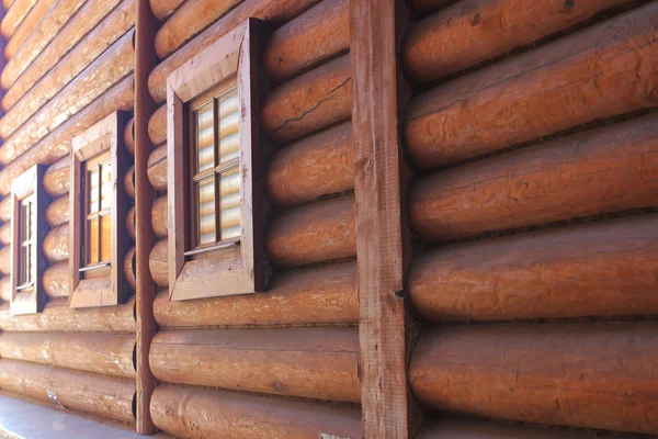 Ventana casa de madera —  Fotos de Stock