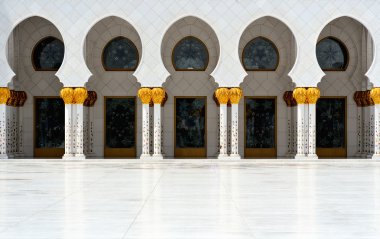 Abu-Dabi. Sheikh zayed Camisi