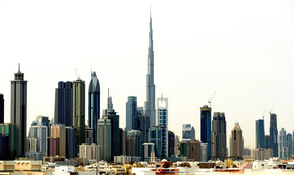 Dubai. Centro de Comércio Mundial e Burj Khalifa — Fotografia de Stock
