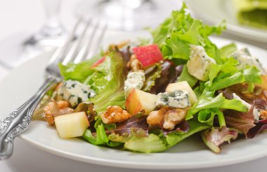 Waldorf salatası