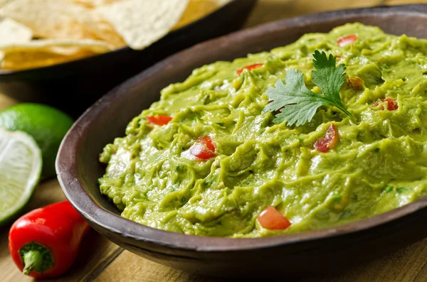 Guacamole kąpieli — Zdjęcie stockowe