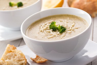 Brokoli kuskus çorbası