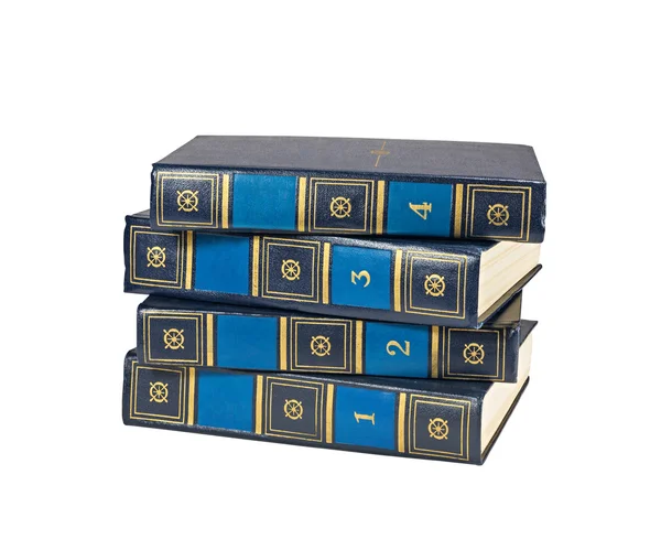 dört kitap yığını