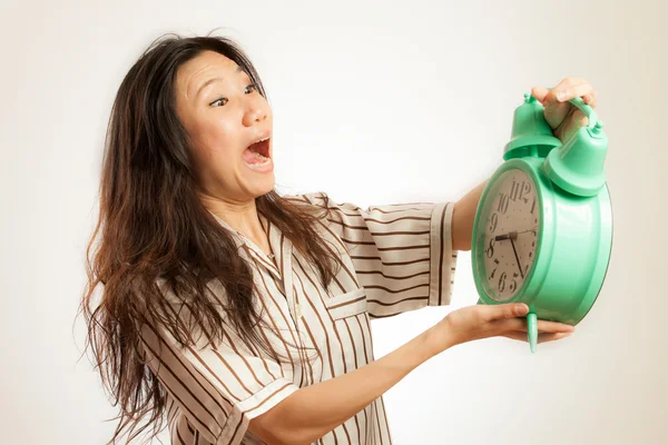 Asyalı kadın fazla uyumak