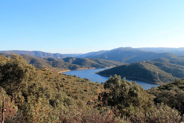 Göl, doğal Akdeniz yatay