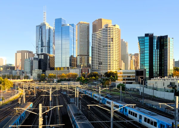 Treni urbani a Melbourne — Foto Stock