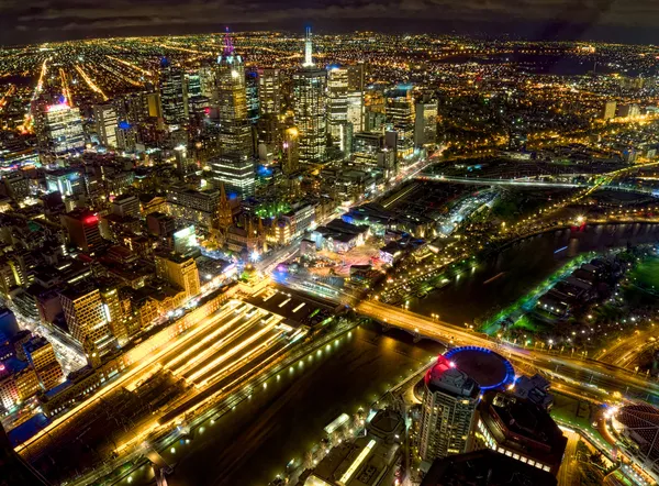 Nigh Time View Melbourne Looking Out Flinders Street Train Station — стокове фото