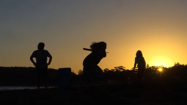 Beach Cricket bei Sonnenuntergang — Stockfoto