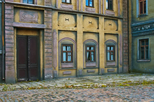 Fasaden på gammal byggnad — Stockfoto