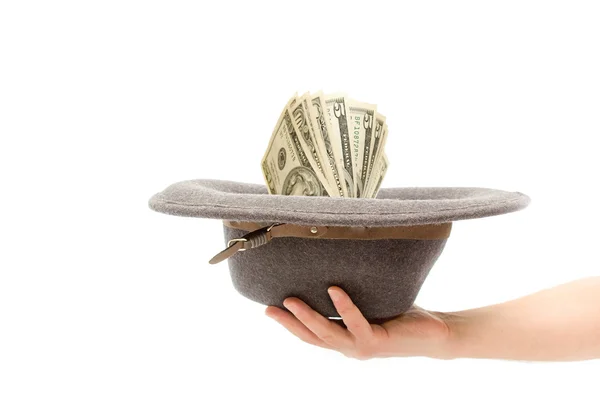 Sombrero con dinero — Foto de Stock