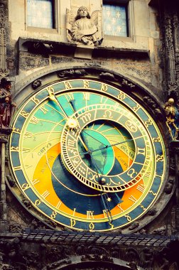 Prag'daki eski ortaçağ astronomik saat