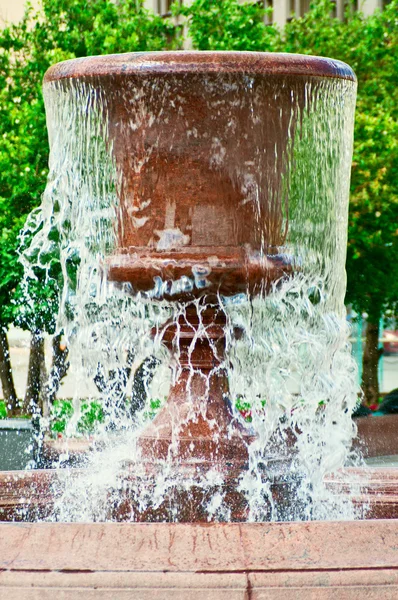 Fountain at the park — Stock Photo, Image