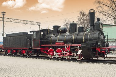 eski tren istasyonunda lokomotif Buhar