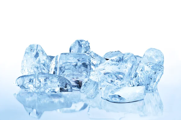 Melting ice cubes — Stock Photo, Image