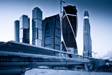 Moskova şehir iş center.blue gökdelenler tonlu görüntü