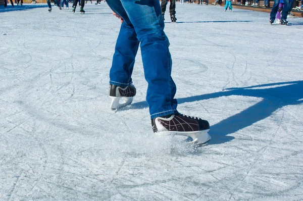 Patinador no gelo — Fotografia de Stock