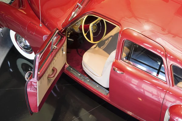 Red Vintage Car — Stock Photo, Image