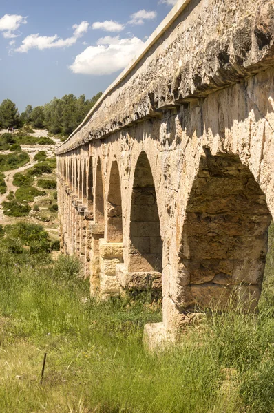 Ancient Roman Aqueduct in Spain, Europe — Stock Photo, Image