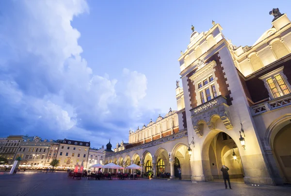 Πλατεία της αγοράς στην Κρακοβία, Πολωνία — Φωτογραφία Αρχείου