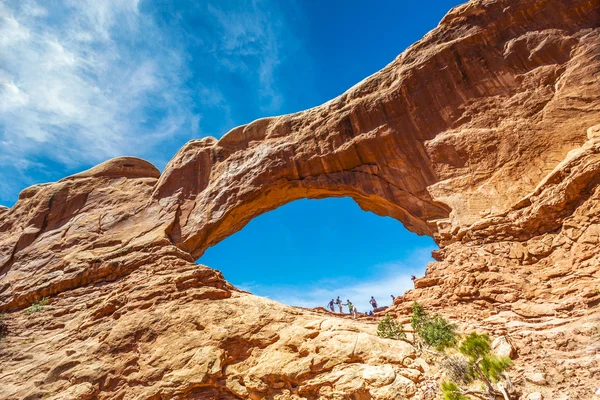 Janela sul no Parque Nacional dos Arcos, Utah — Fotografia de Stock