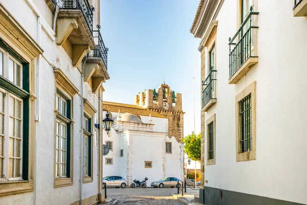 Portekiz Güneyindeki Eski Faro Algarve Kasabasındaki Tarihi Katedral — Stok fotoğraf