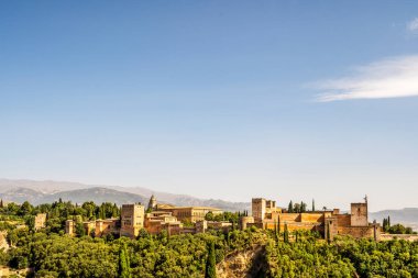 Granada, İspanya 'da Alhambra denilen Arap sarayı kompleksinin görüntüsü