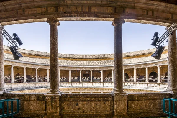 Charles Sarayı Granada Endülüs Spanya Daki Alhambra Sarayında Bir Amfi — Stok fotoğraf