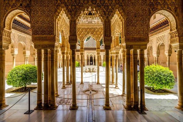 Court Lions Faz Parte Complexo Palaciano Nasrid Palácios Alhambra Granada — Fotografia de Stock