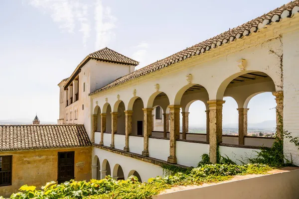 Generalife Palácio Mourisco Com Pátio Verde Alhambra Granada Espanha — Fotografia de Stock